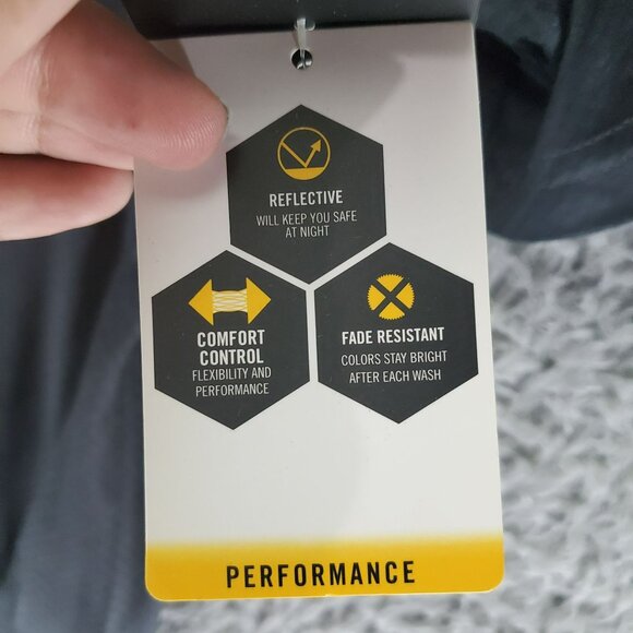 Spalding Shirt Mens Large Black T-Shirt Performance Polyester Reflective *NWT* - Picture 4 of 9